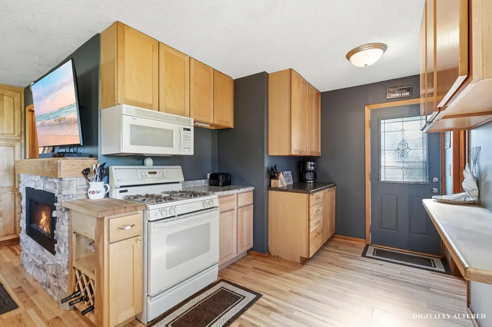 1875 Grant Avenue NW Maple Lake, MN 55358