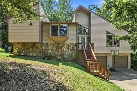3442 Winter Wood Trc