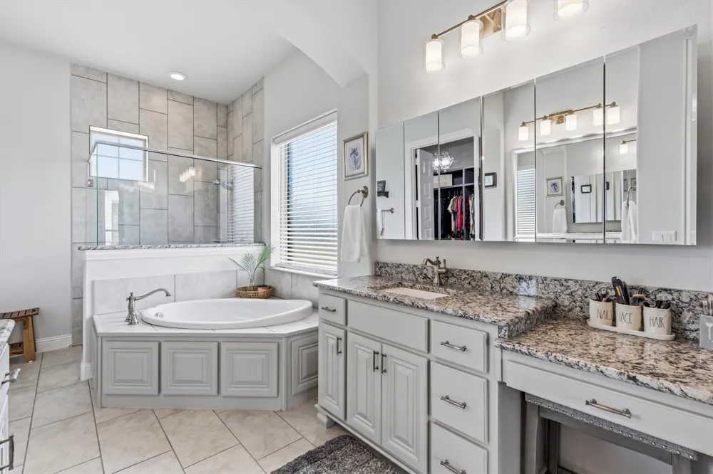 157 Daniel Drive Van Alstyne, TX 75495