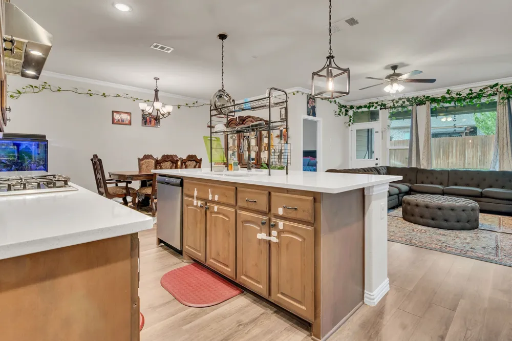 1728 Rio Secco Drive Fort Worth, TX 76131