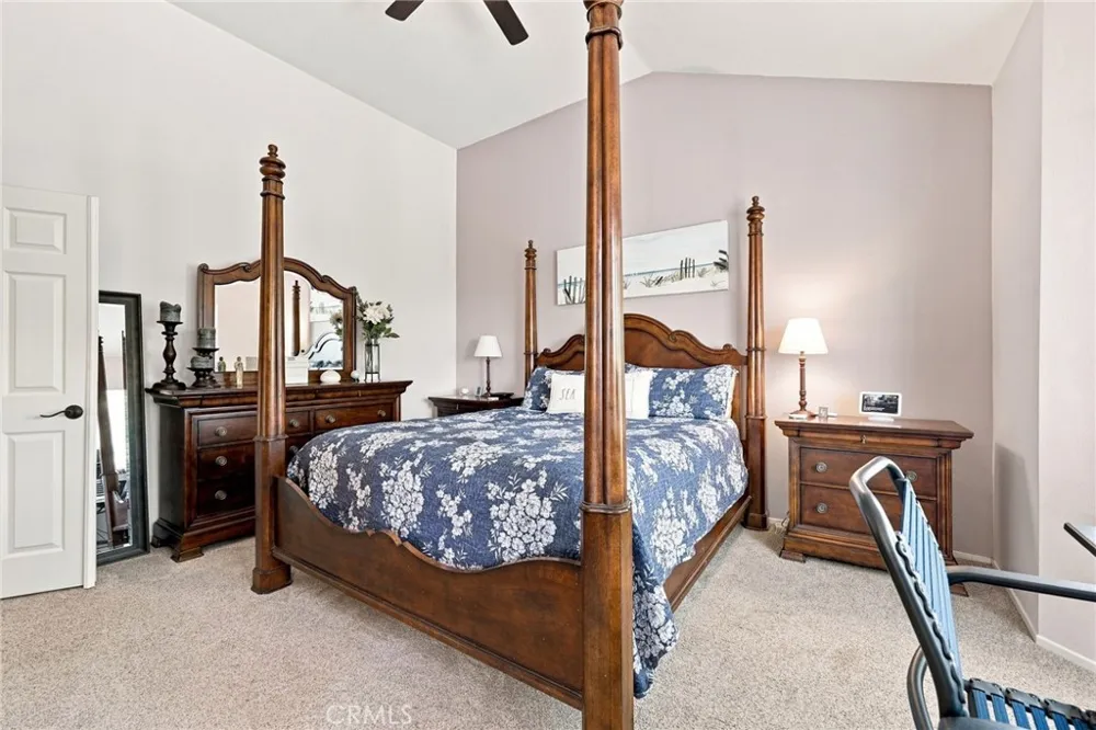 696 Corte Vina Camarillo, CA 93010