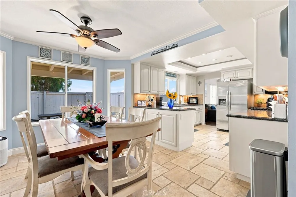 696 Corte Vina Camarillo, CA 93010