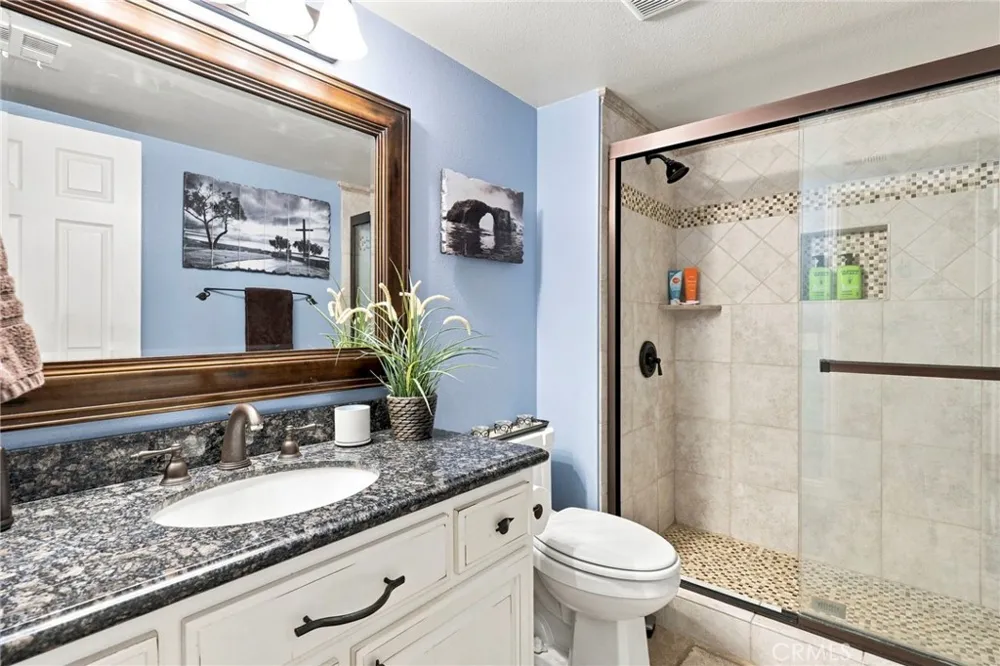 696 Corte Vina Camarillo, CA 93010