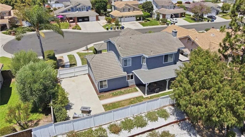 696 Corte Vina Camarillo, CA 93010