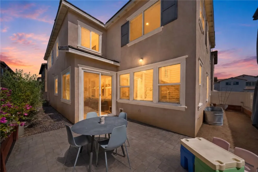 24237 Hazelnut Avenue Murrieta, CA 92562