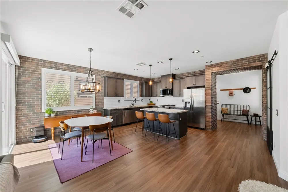 24237 Hazelnut Avenue Murrieta, CA 92562