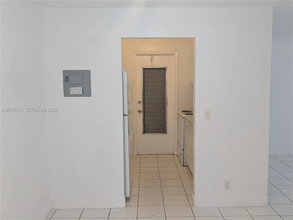 1830 Sheridan St #101 Hollywood, FL 33020