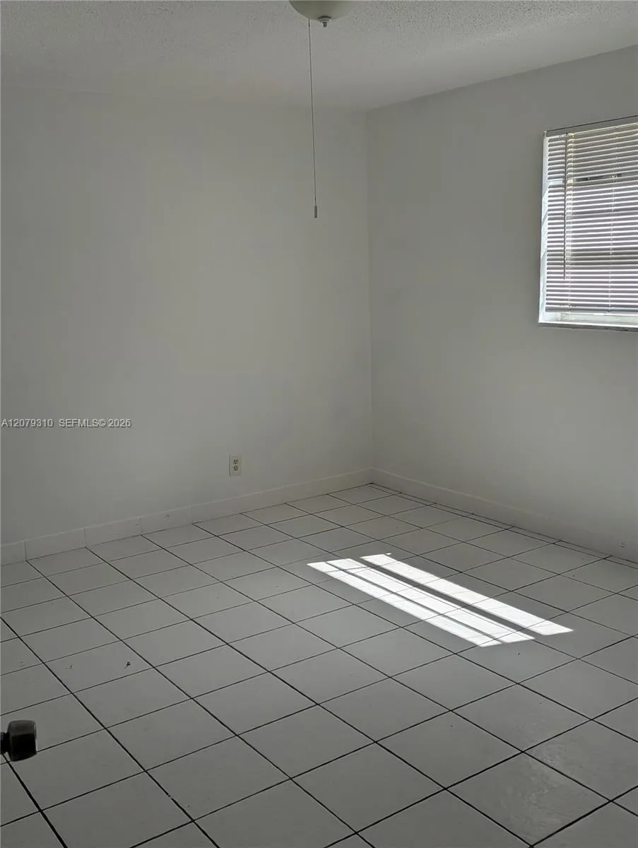 1830 Sheridan St #101 Hollywood, FL 33020