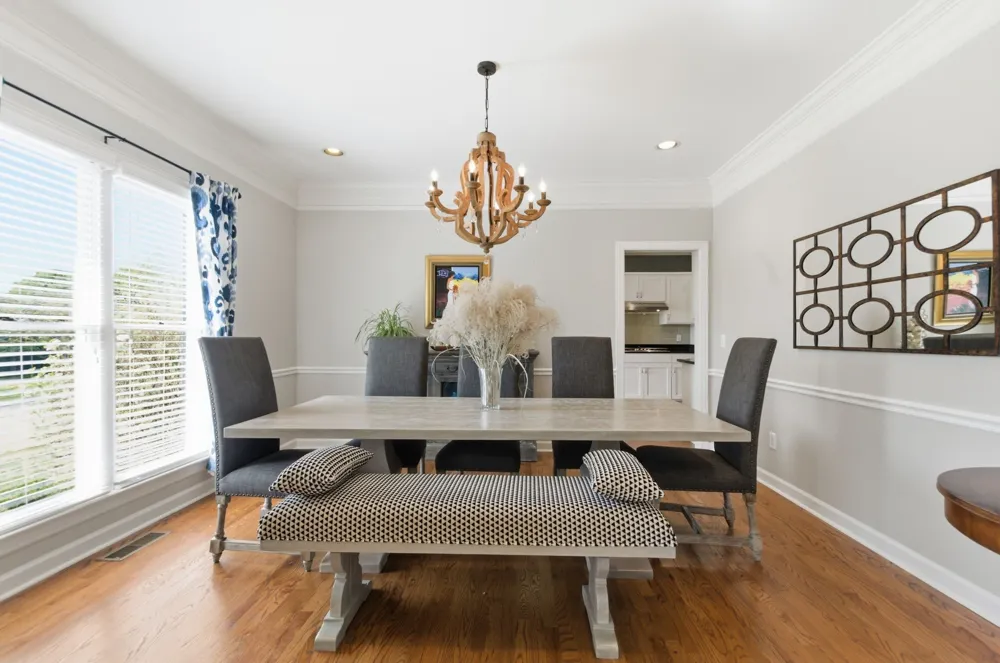 2008 Hunterwood Dr Brentwood, TN 37027