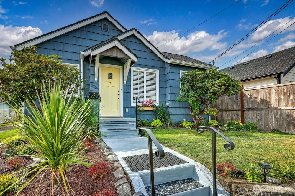 1705 13th Street Bremerton, WA 98337