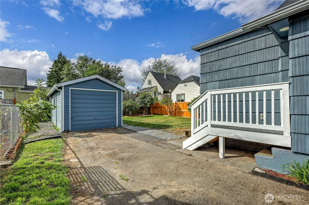 1705 13th Street Bremerton, WA 98337