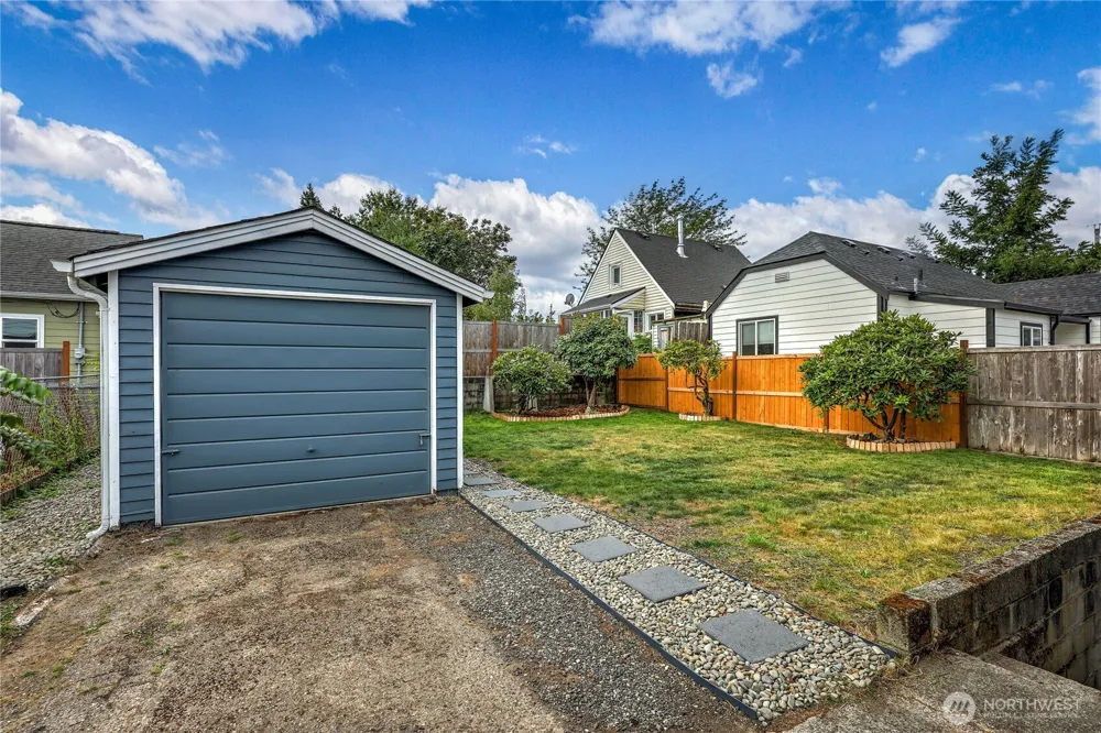 1705 13th Street Bremerton, WA 98337