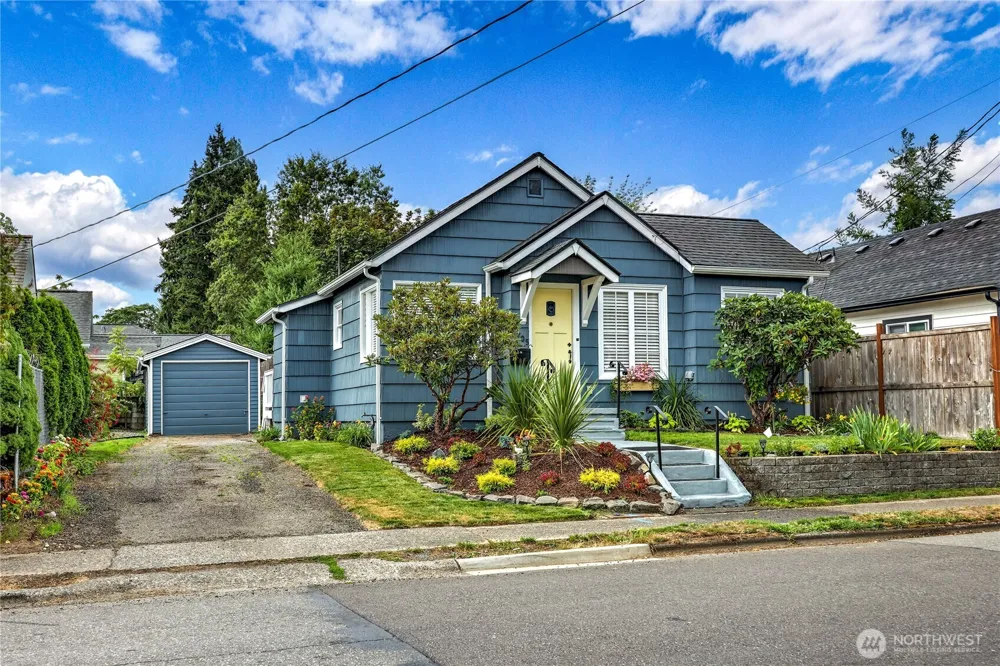 1705 13th Street Bremerton, WA 98337