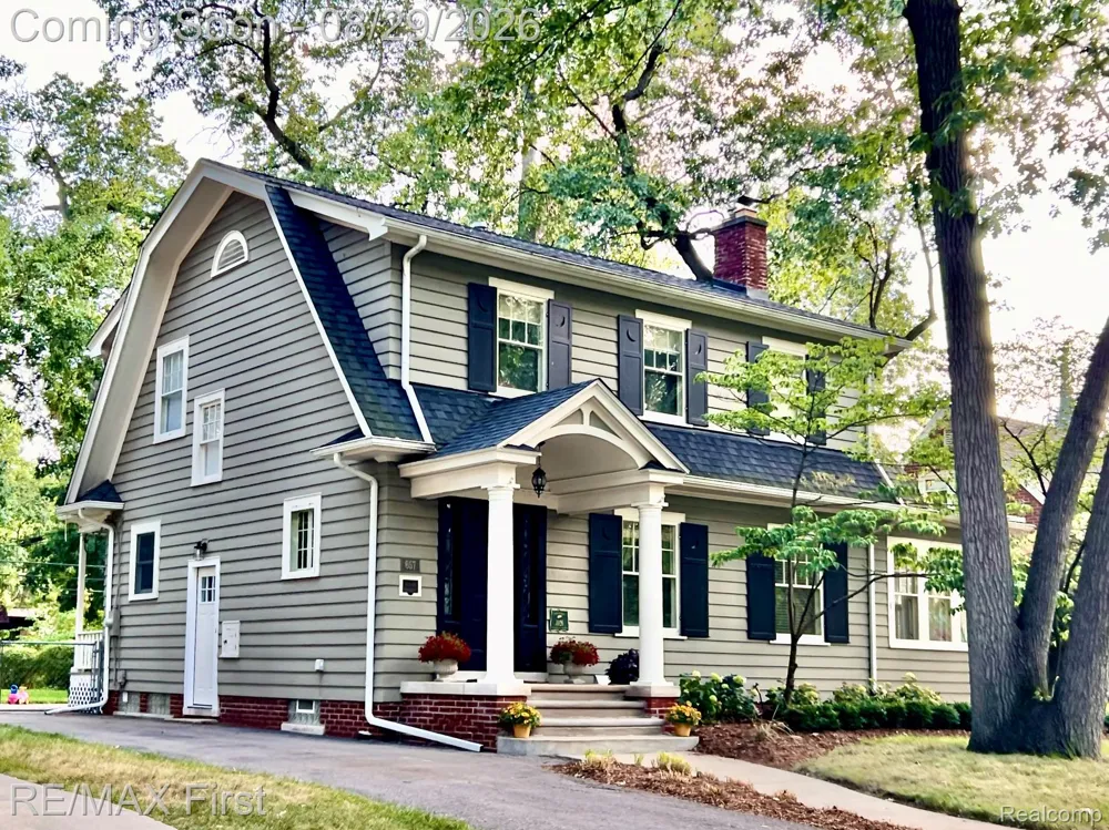 657 W Drayton Street Ferndale City, MI 48220