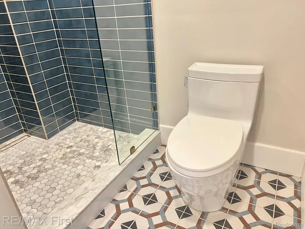 657 W Drayton Street Ferndale City, MI 48220