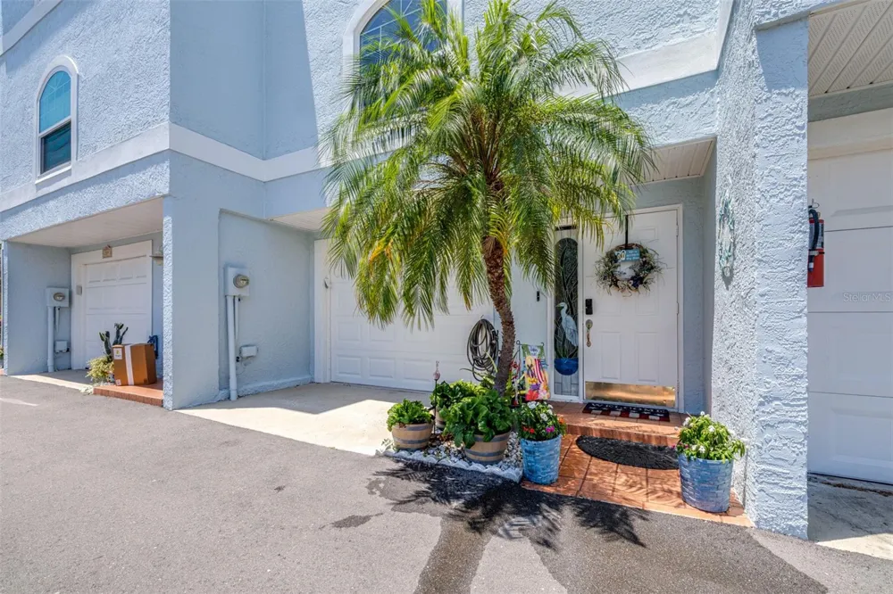 751 PINELLAS BAYWAY S #208 Tierra Verde, FL 33715