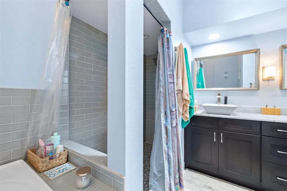 751 PINELLAS BAYWAY S #208 Tierra Verde, FL 33715