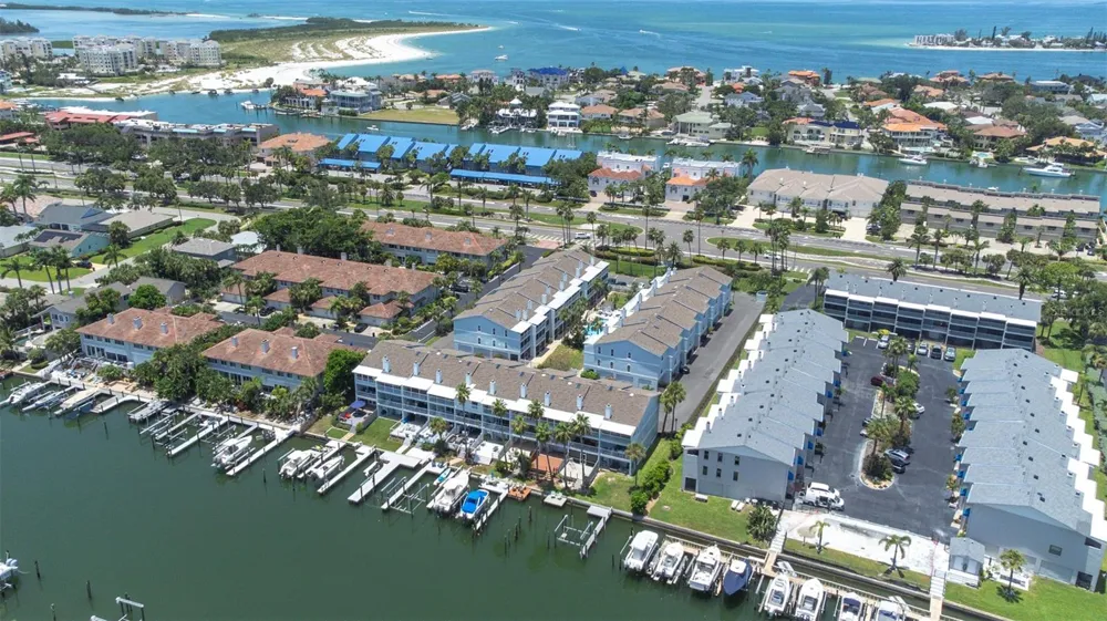 751 PINELLAS BAYWAY S #208 Tierra Verde, FL 33715