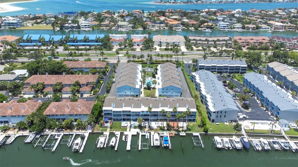 751 PINELLAS BAYWAY S #208 Tierra Verde, FL 33715