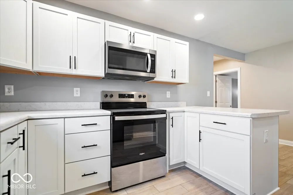 898 S 9th Street Noblesville, IN 46060