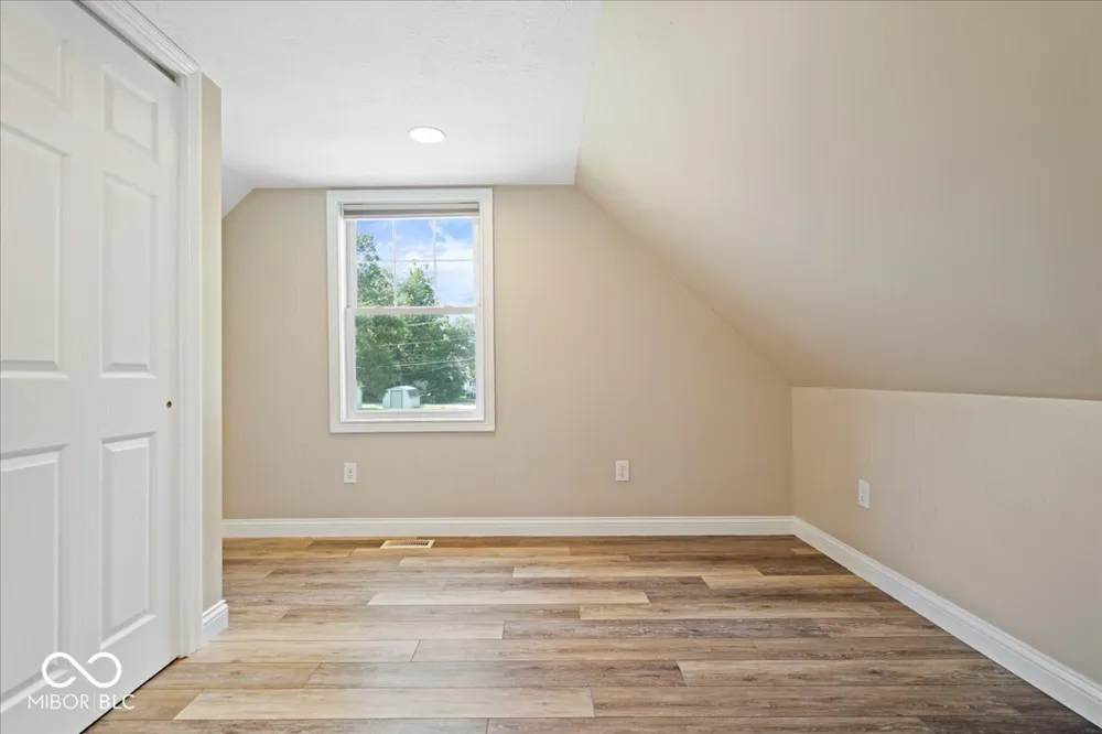 898 S 9th Street Noblesville, IN 46060