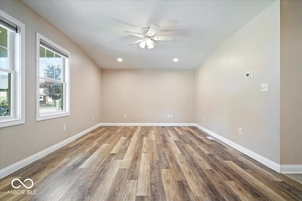 898 S 9th Street Noblesville, IN 46060
