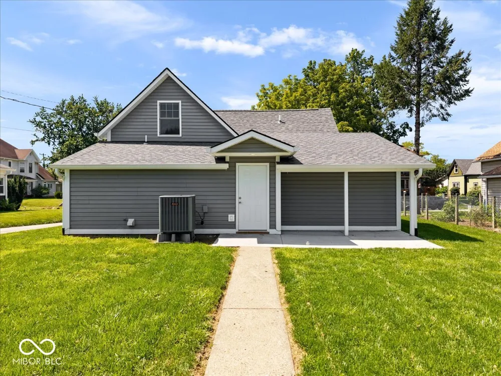 898 S 9th Street Noblesville, IN 46060