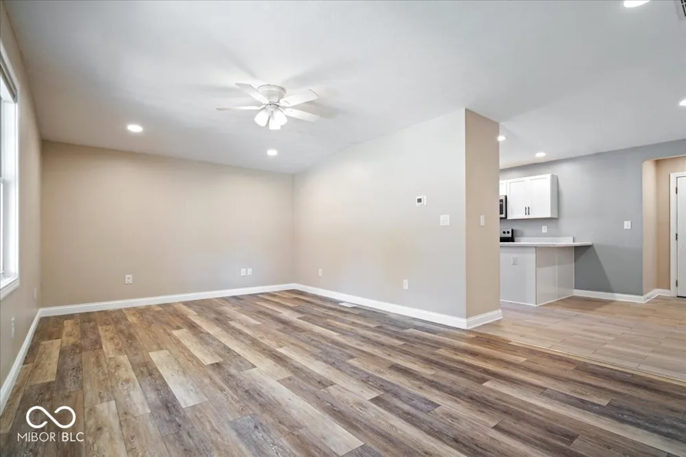 898 S 9th Street Noblesville, IN 46060