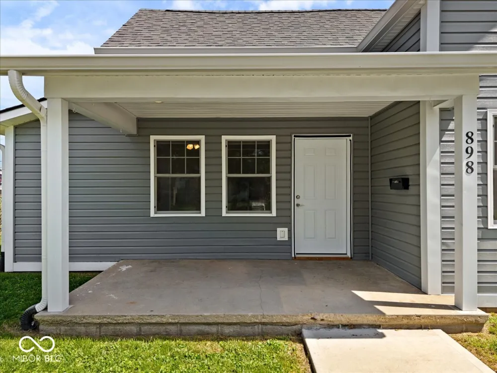 898 S 9th Street Noblesville, IN 46060