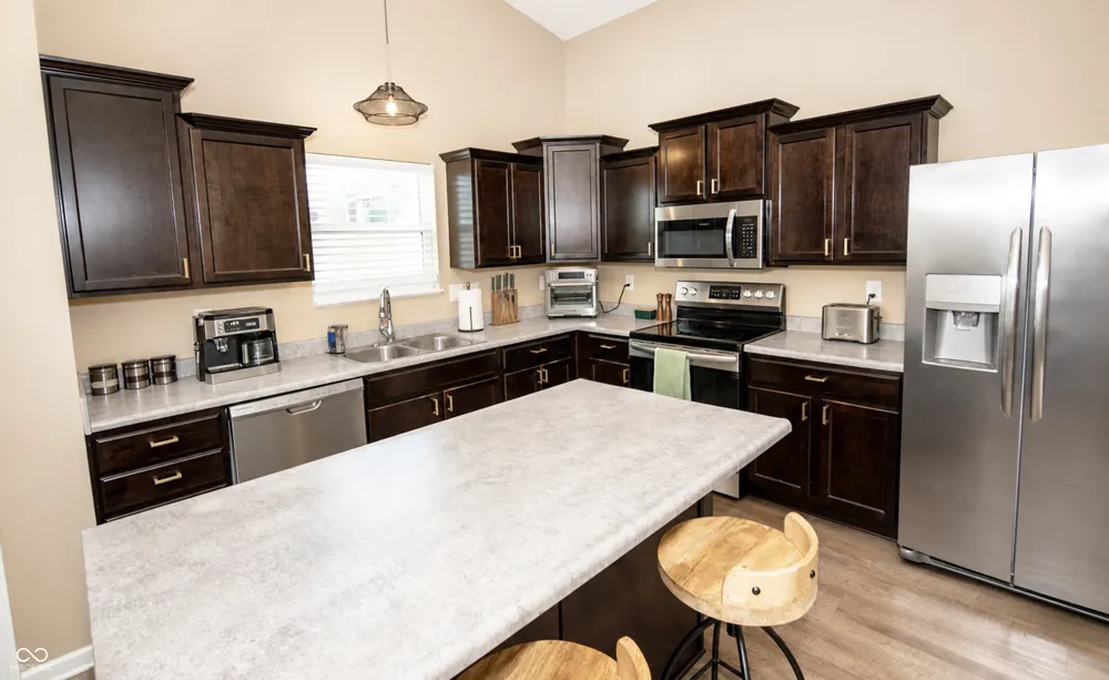 11711 Fawn Crest Drive Indianapolis, IN 46235