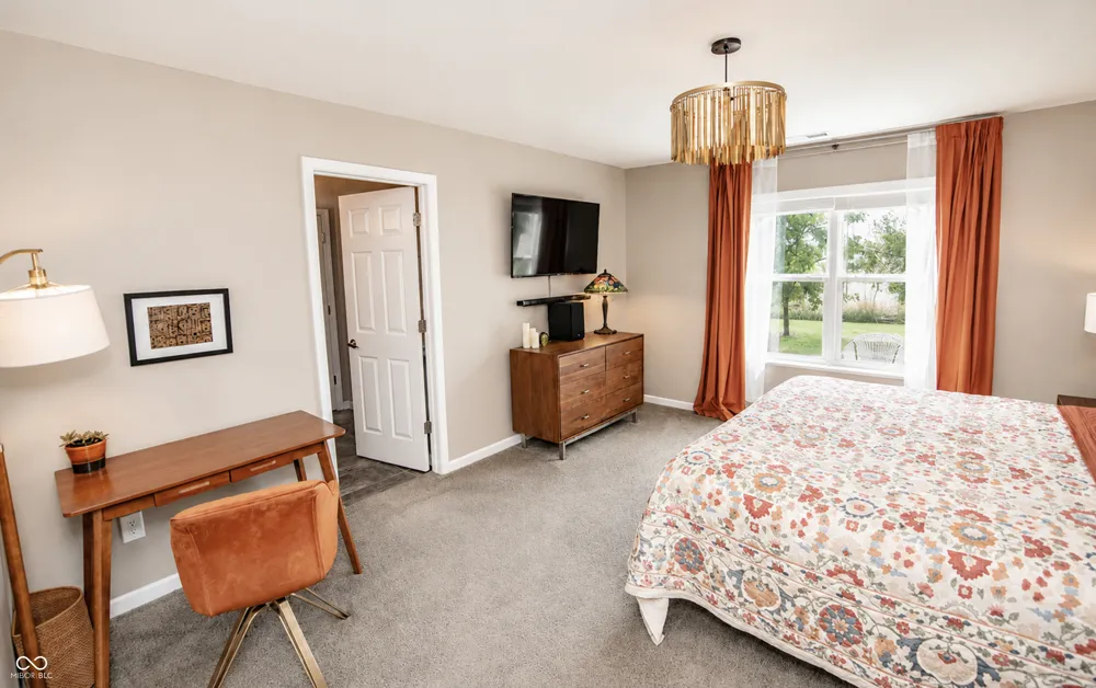11711 Fawn Crest Drive Indianapolis, IN 46235