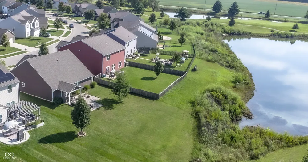 11711 Fawn Crest Drive Indianapolis, IN 46235