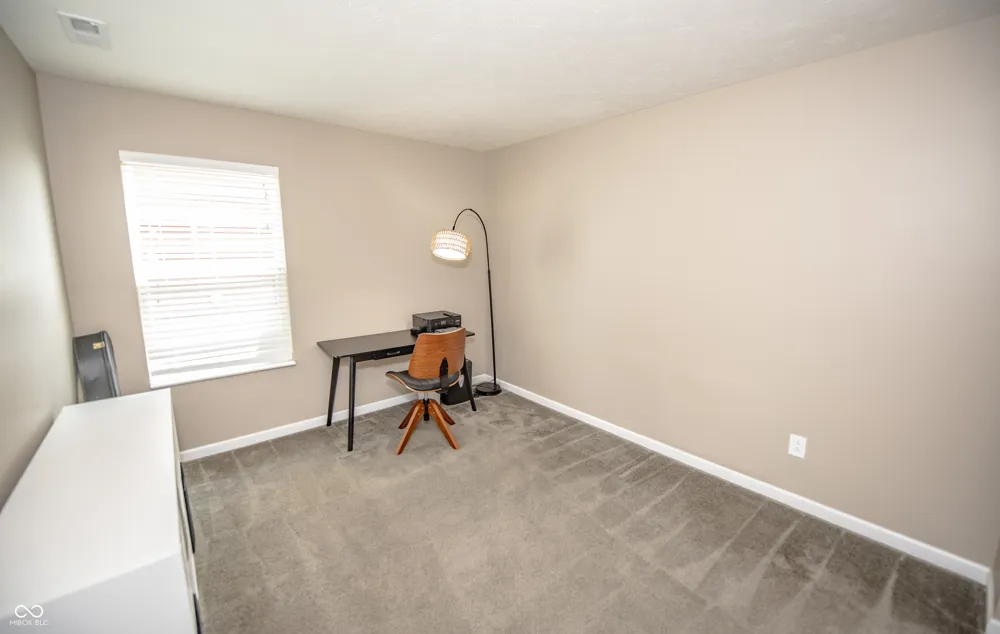 11711 Fawn Crest Drive Indianapolis, IN 46235