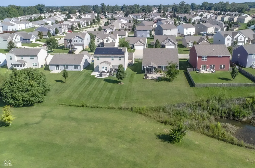 11711 Fawn Crest Drive Indianapolis, IN 46235