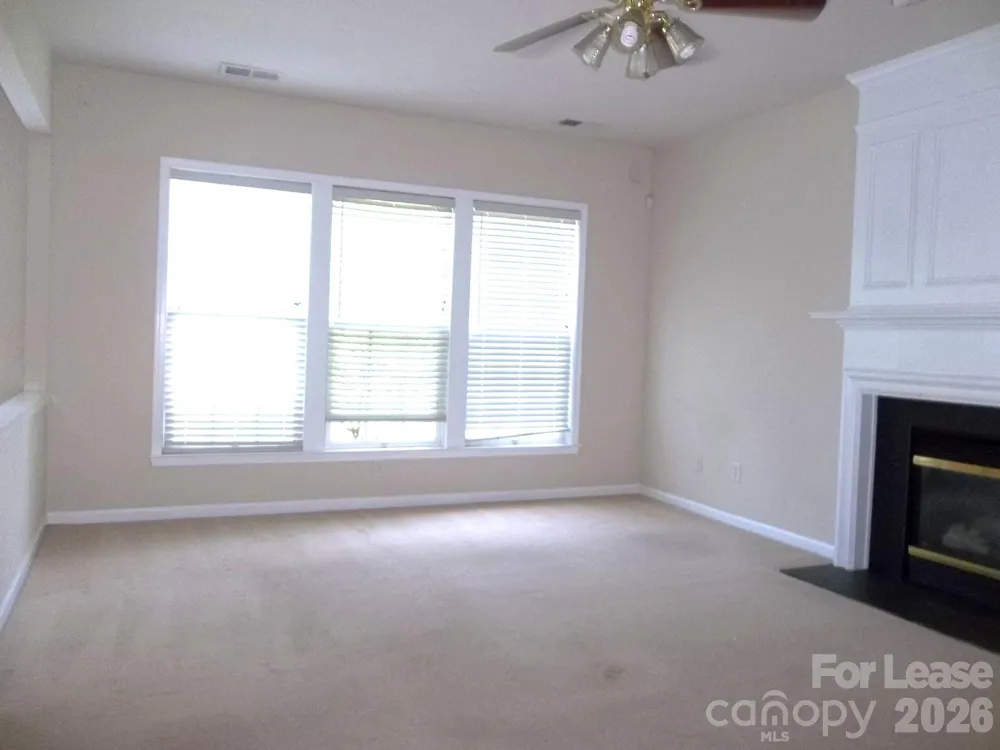 11120 Maplehurst Drive Charlotte, NC 28277