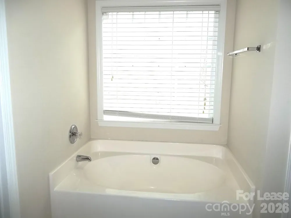 11120 Maplehurst Drive Charlotte, NC 28277