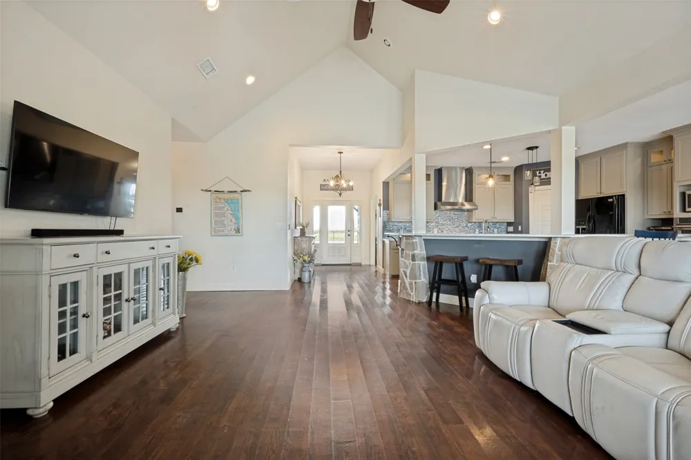8400 Holder Road Northlake, TX 76247