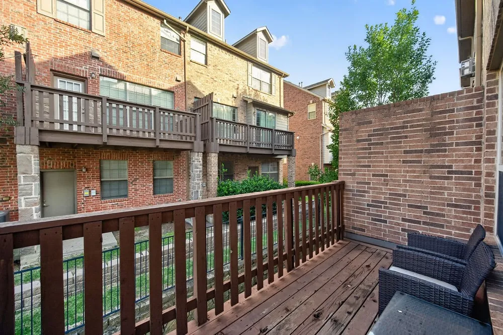 7880 Oxer Drive Irving, TX 75063
