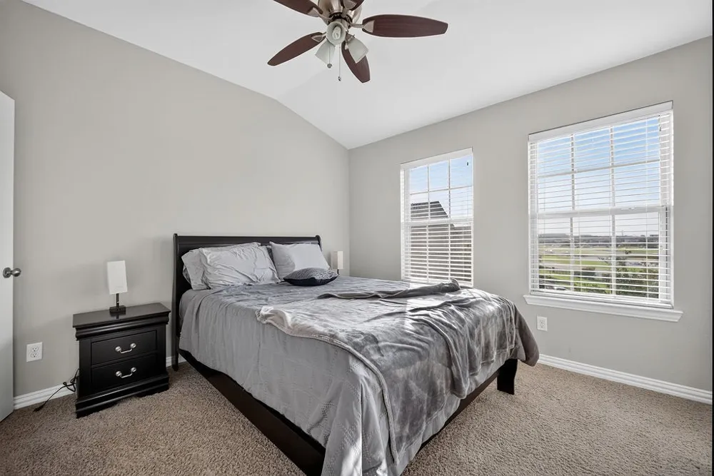 7880 Oxer Drive Irving, TX 75063