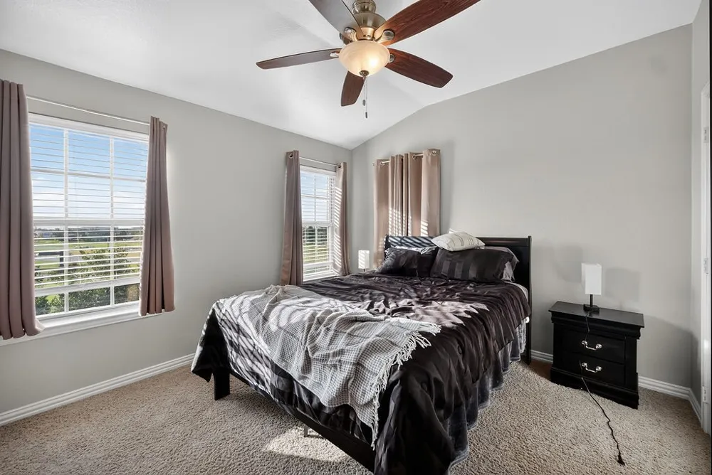 7880 Oxer Drive Irving, TX 75063