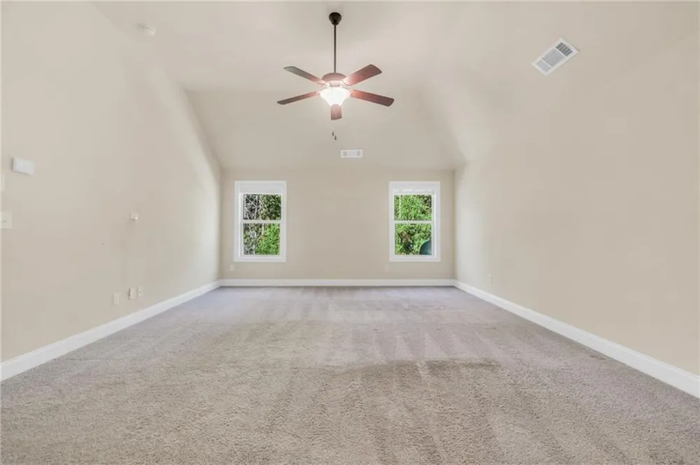 231 Homestead Circle Forsyth, GA 31029