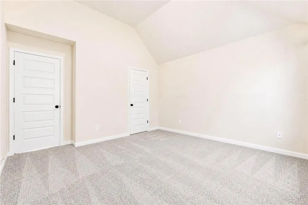 231 Homestead Circle Forsyth, GA 31029