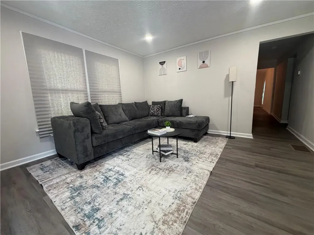 754 North Avenue Hapeville, GA 30354