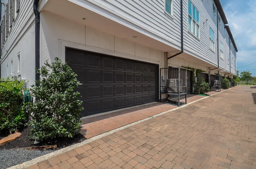 2936 Rusk Street Houston, TX 77003