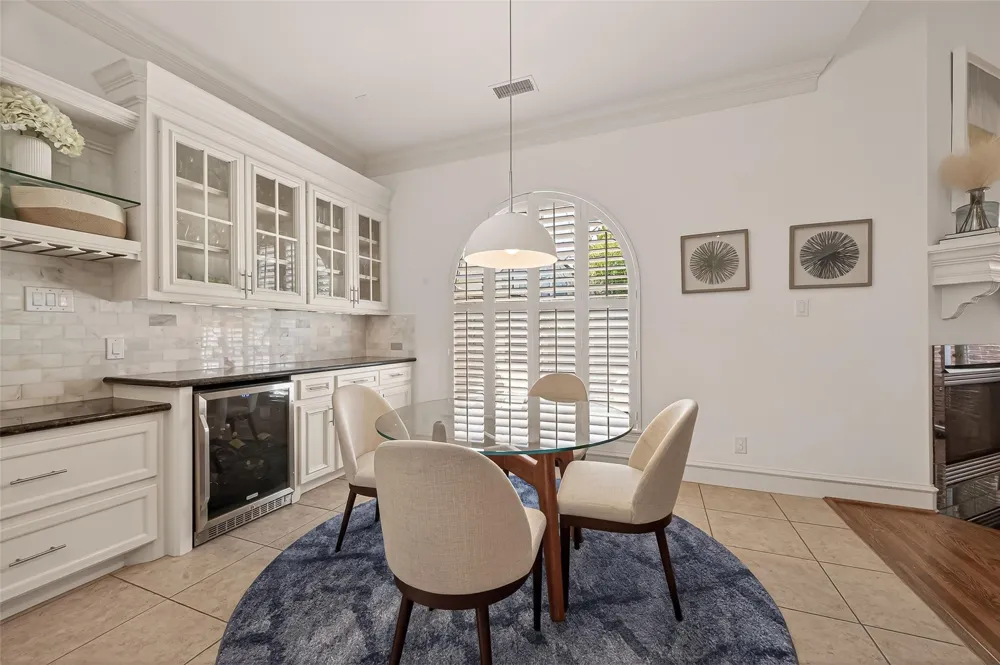 4019 Whitman Street Houston, TX 77027