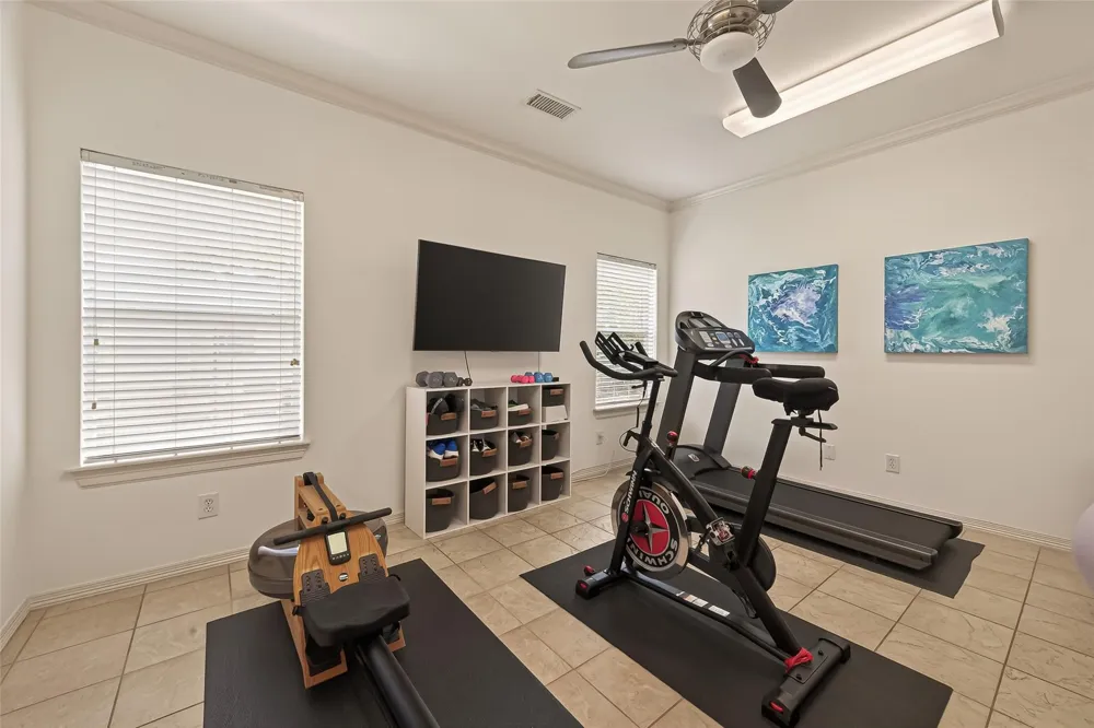 4019 Whitman Street Houston, TX 77027