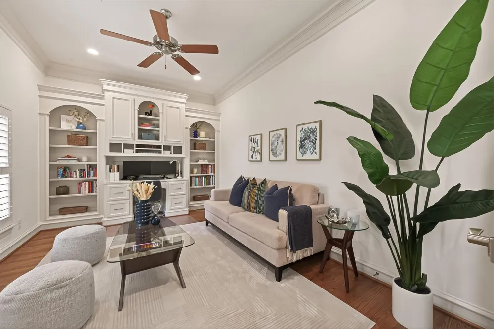 4019 Whitman Street Houston, TX 77027
