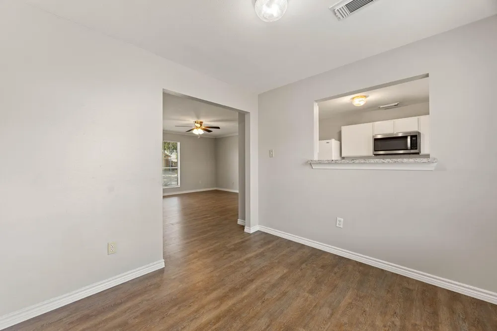 19714 Shores Edge Drive Tomball, TX 77375