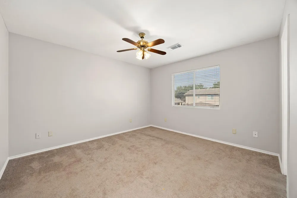 19714 Shores Edge Drive Tomball, TX 77375