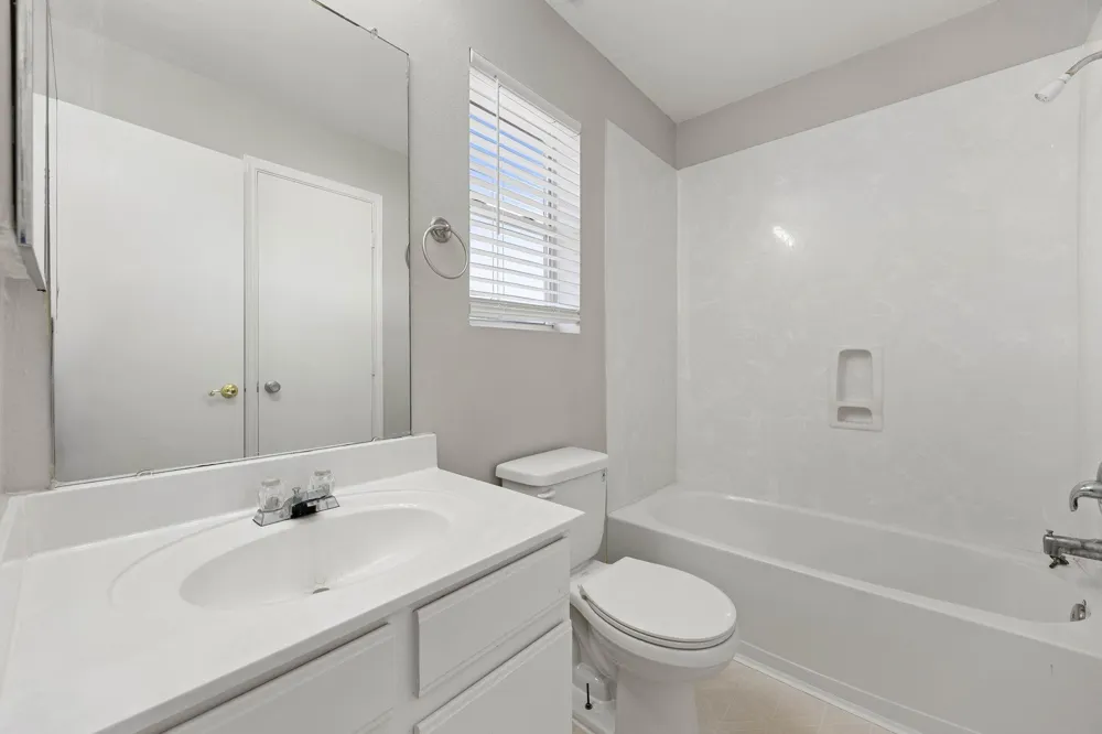 19714 Shores Edge Drive Tomball, TX 77375